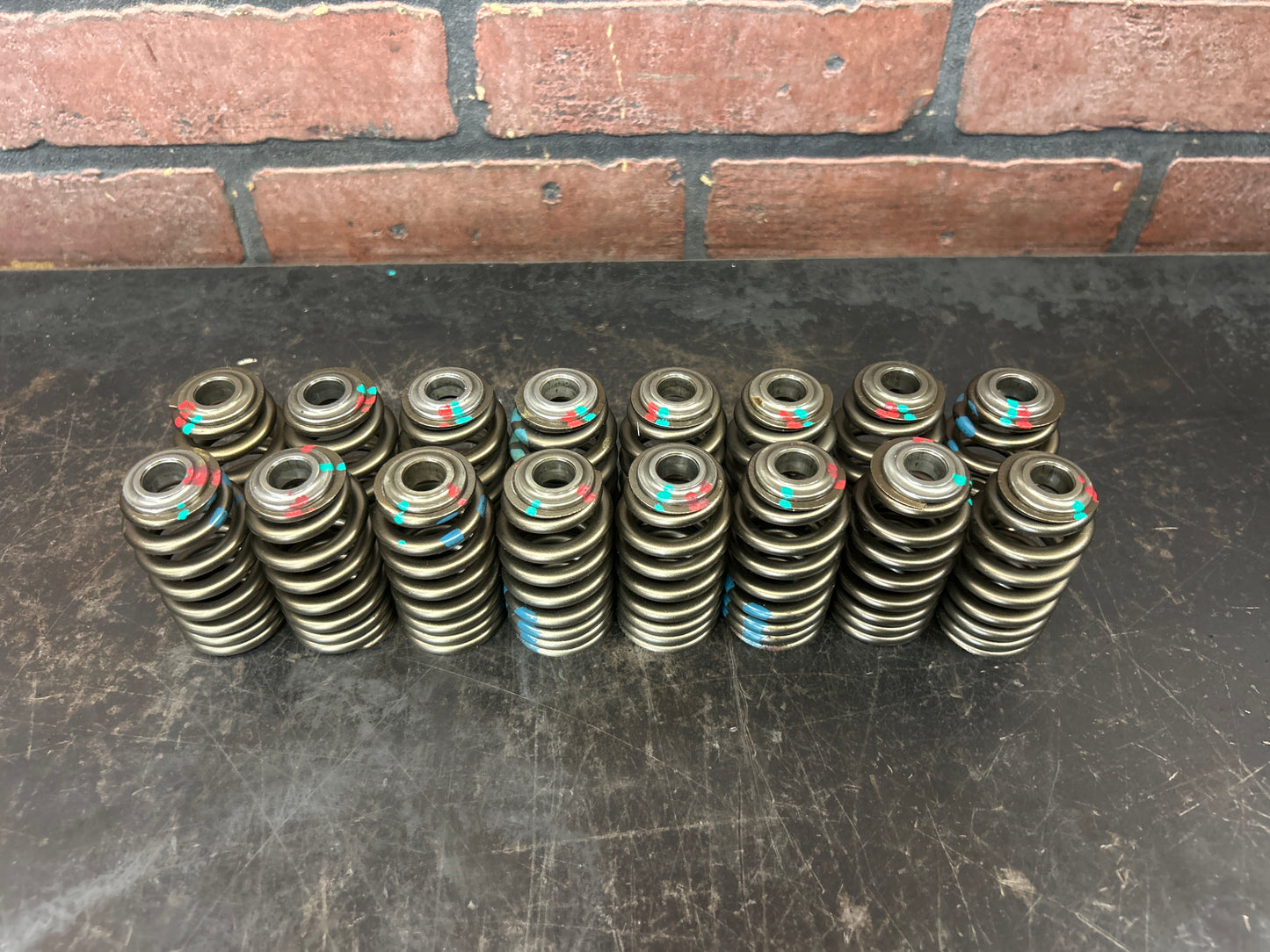 2011-2026 Dodge Jeep Chrysler 6.4L 5.7L Hemi Set of 16 Valve Springs Mopar OEM