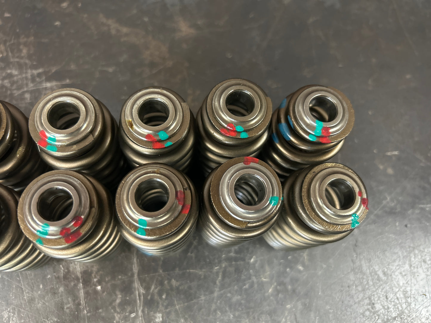 2011-2026 Dodge Jeep Chrysler 6.4L 5.7L Hemi Set of 16 Valve Springs Mopar OEM