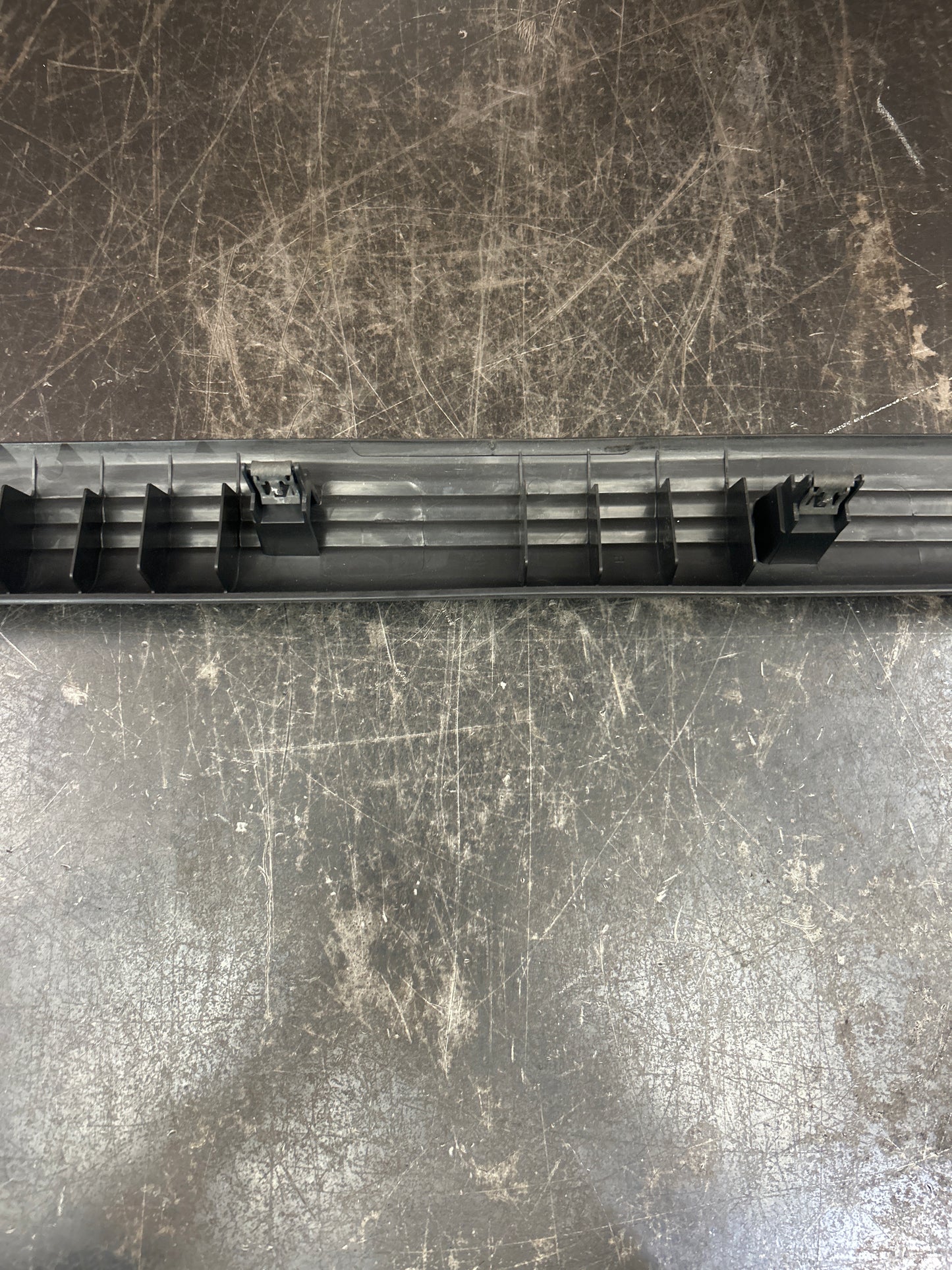 2008-14 Dodge Challenger Black Passenger RH Side Scuff Plate OEM 1FS98XDVAD