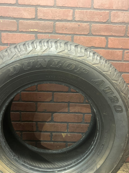 1x P265/70R17 Dunlop Grandtrek AT 20 7/32 113 S Used Tire 2657017
