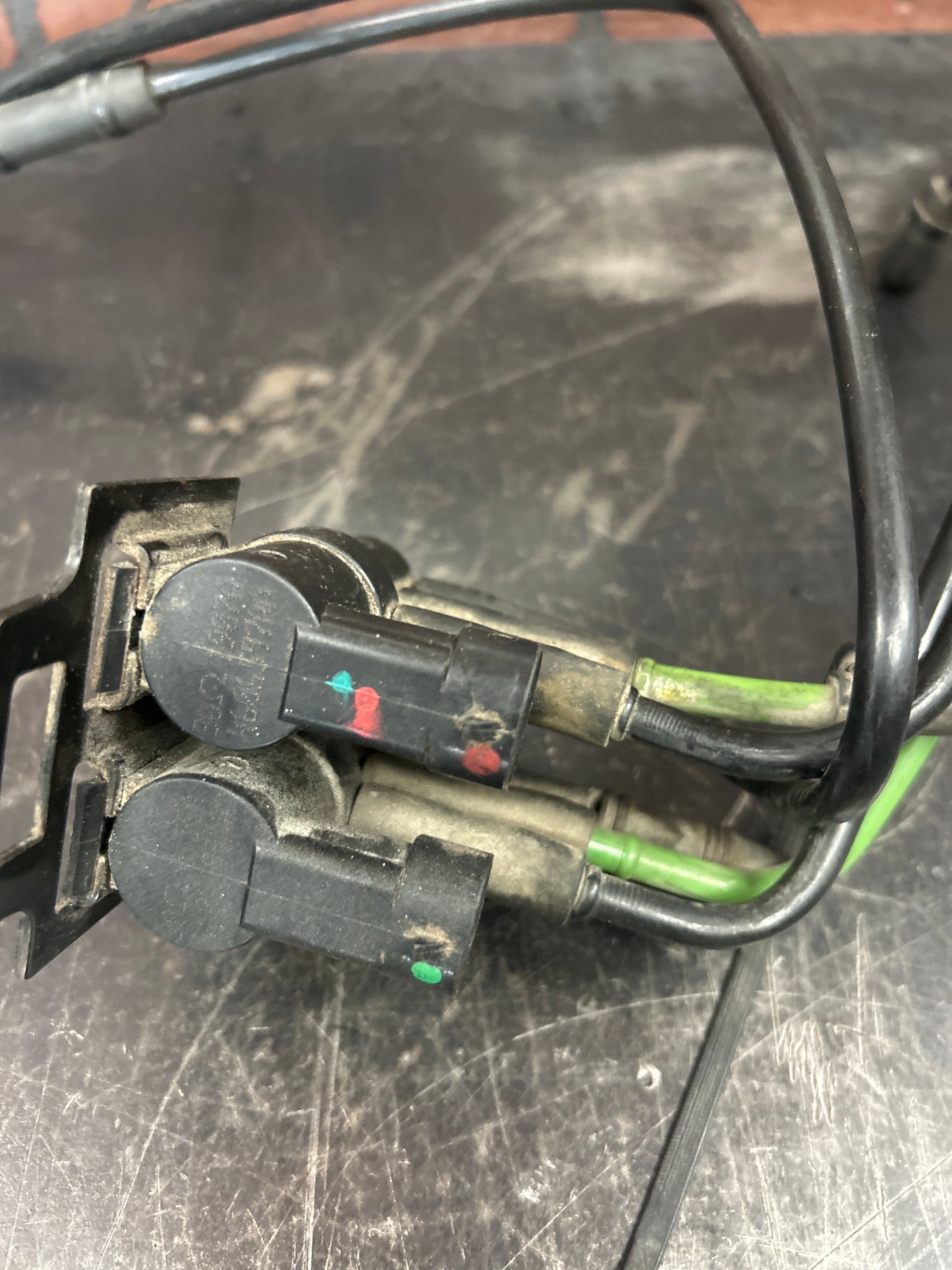 2003-2005 Dodge Neon SRT4 SRT-4 OEM Colored Vacuum Harness Line Setup