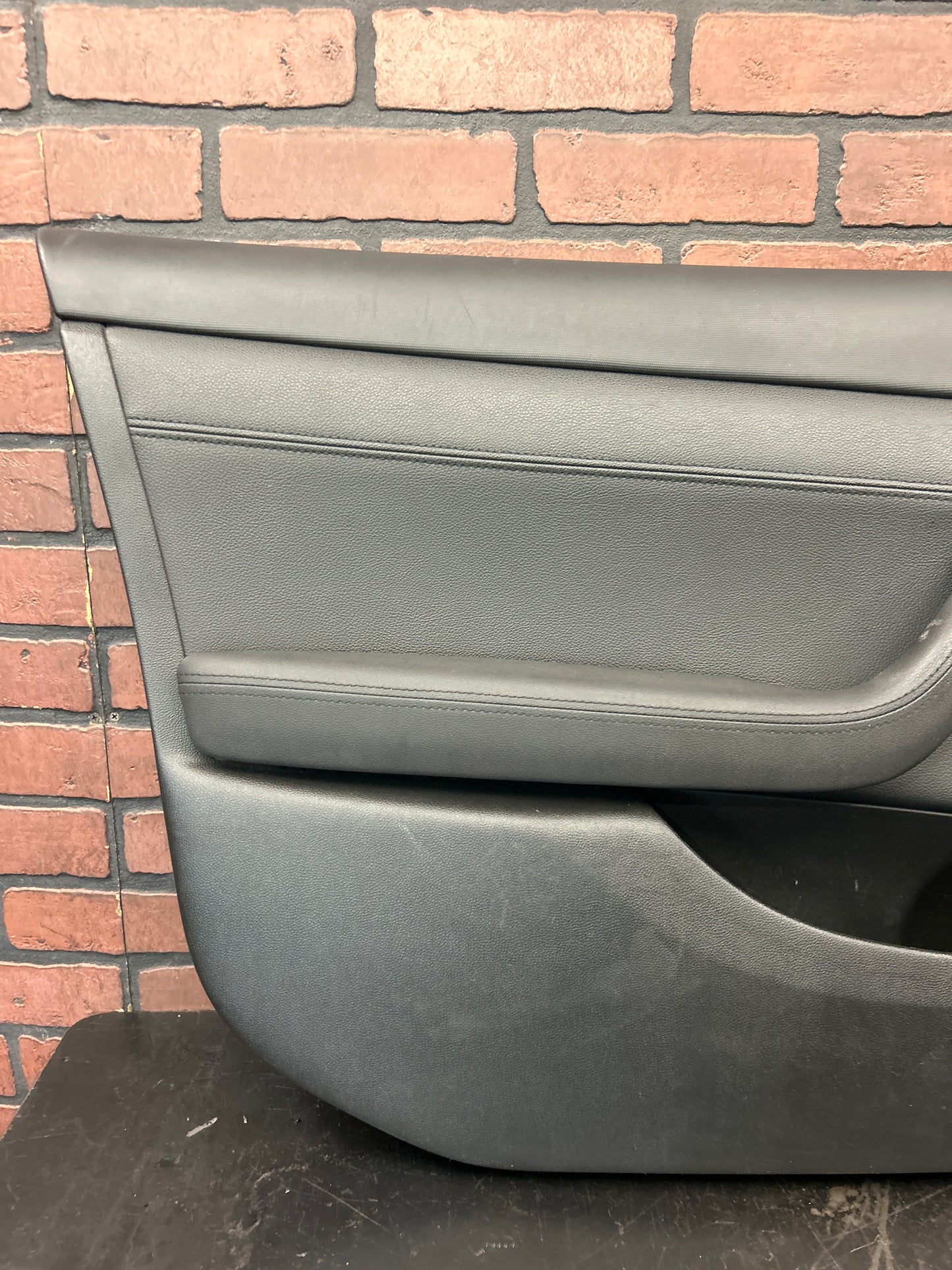 2008-2009 Pontiac G8 GT Black Leather Front Driver LH Inside Door Trim Panel OEM