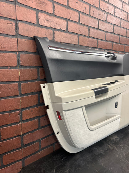 2005-2010 Chrysler 300 Front Driver LH Side Interior Door Panel 1al151d1af