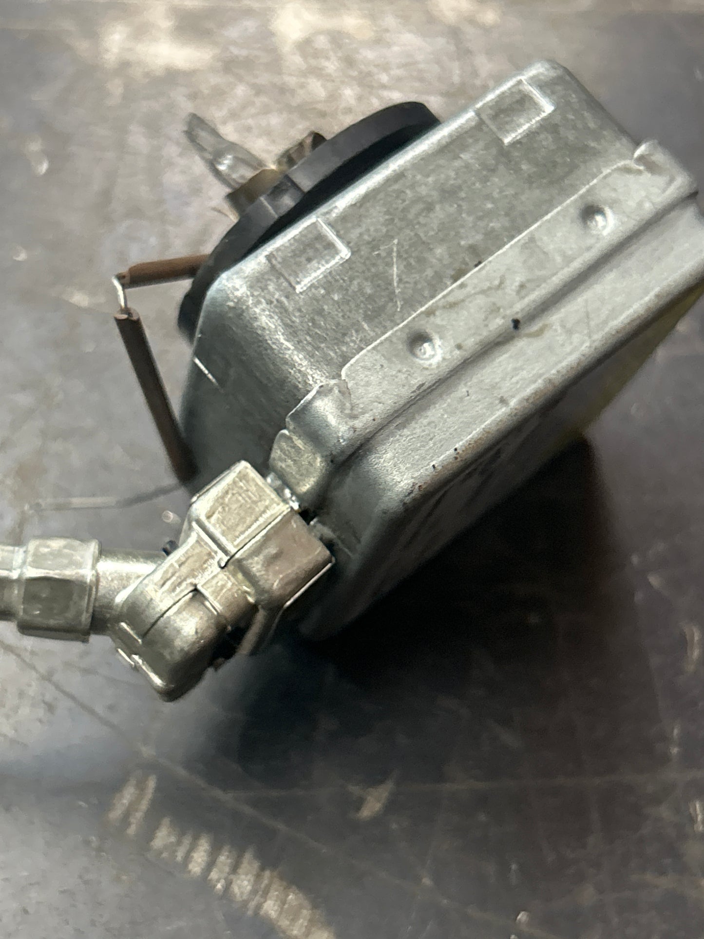 2003-2006 Cadillac Escalade Philips Headlight Ballast Xenon Module Assembly OEM