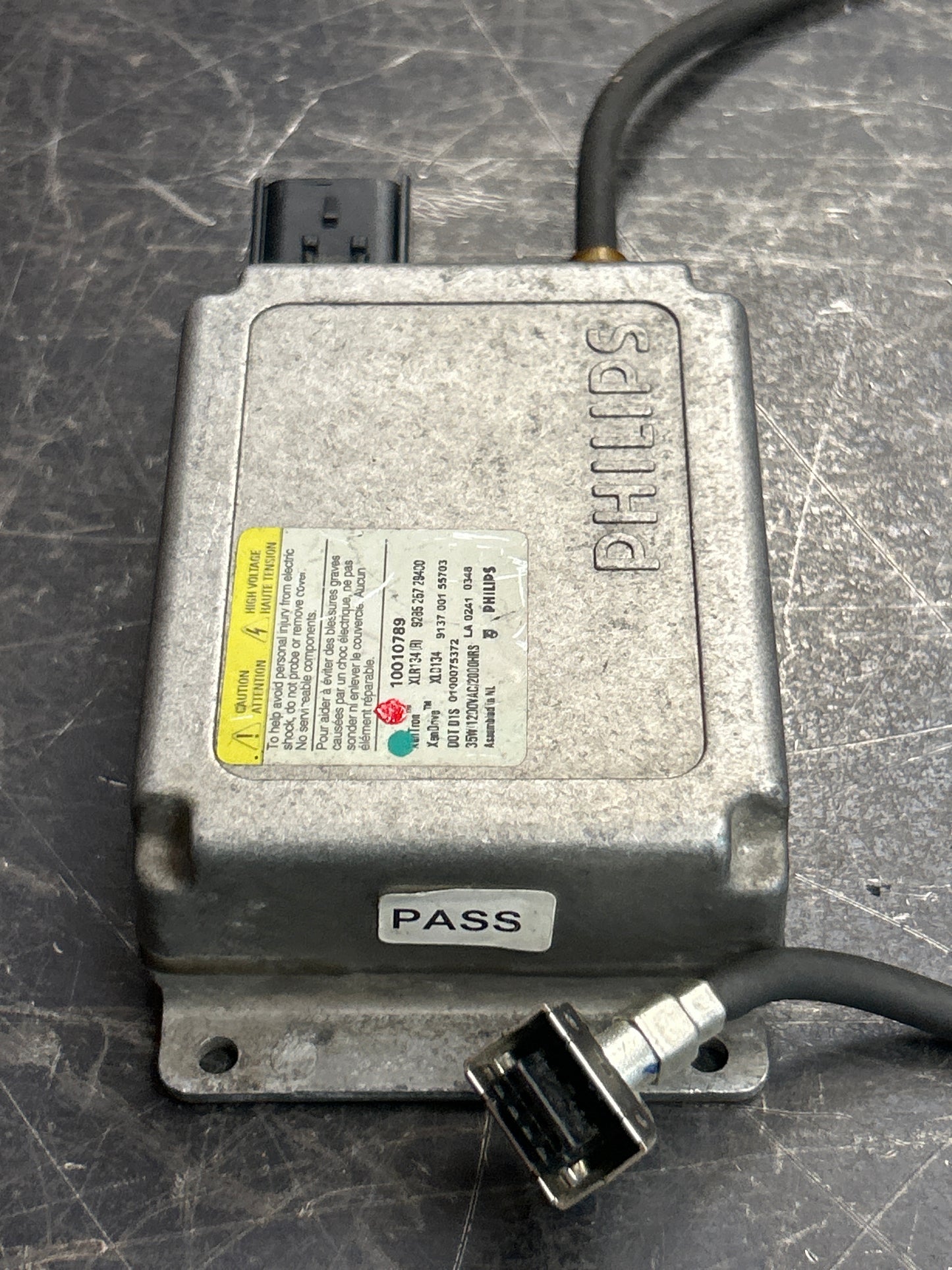 2003-2006 Cadillac Escalade Philips Headlight Ballast Xenon Module OEM