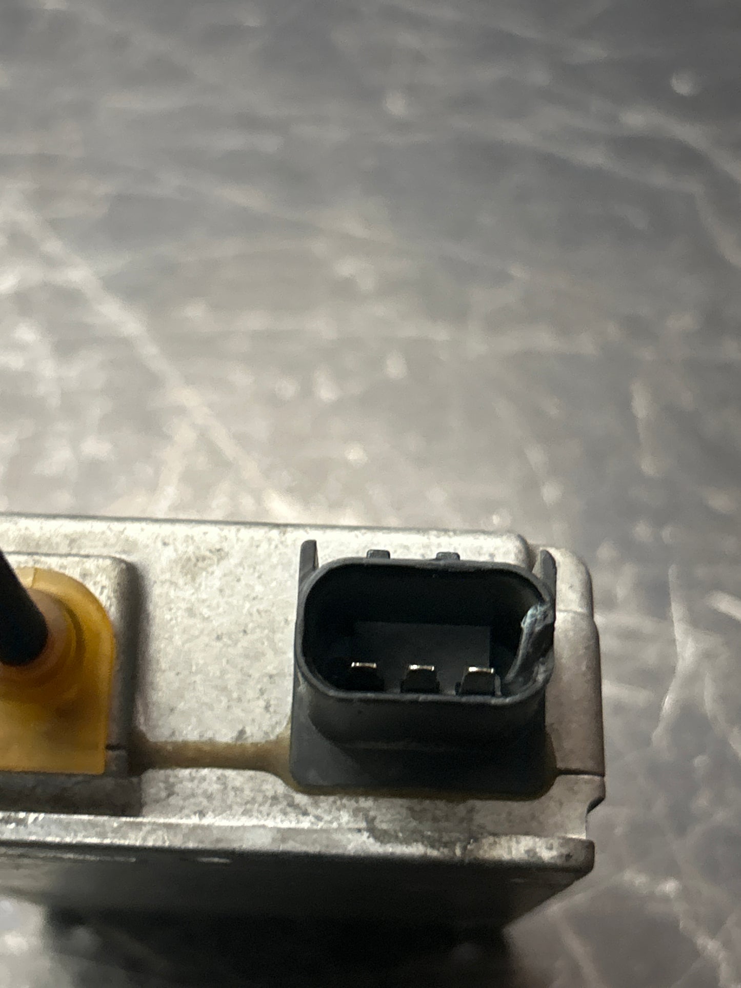 2003-2006 Cadillac Escalade Philips Headlight Ballast Xenon Module OEM