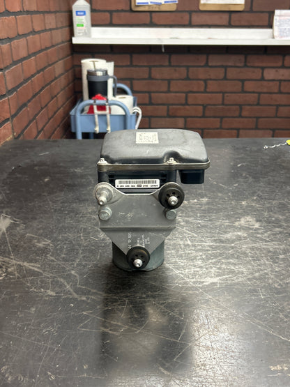 Audi A8L 4H ABS Pump Module Anti Lock Brake Hydraulic Control Unit 4H0 907 379 D