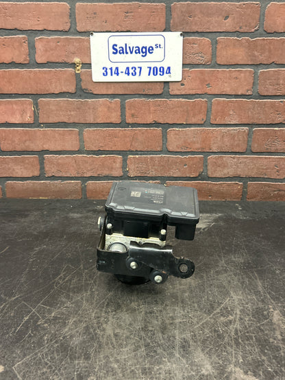 2009-2010 Jeep Grand Cherokee Commander ABS Anti-Lock Brake Pump Module Assembly