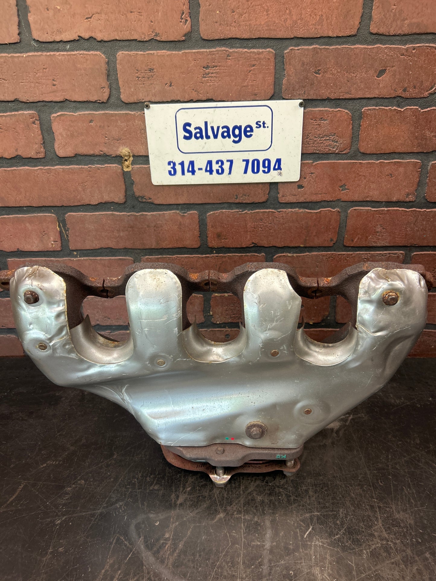 2014-2019 Chevrolet Corvette C7 ZR1 Factory OEM 6.2L Exhaust Manifolds