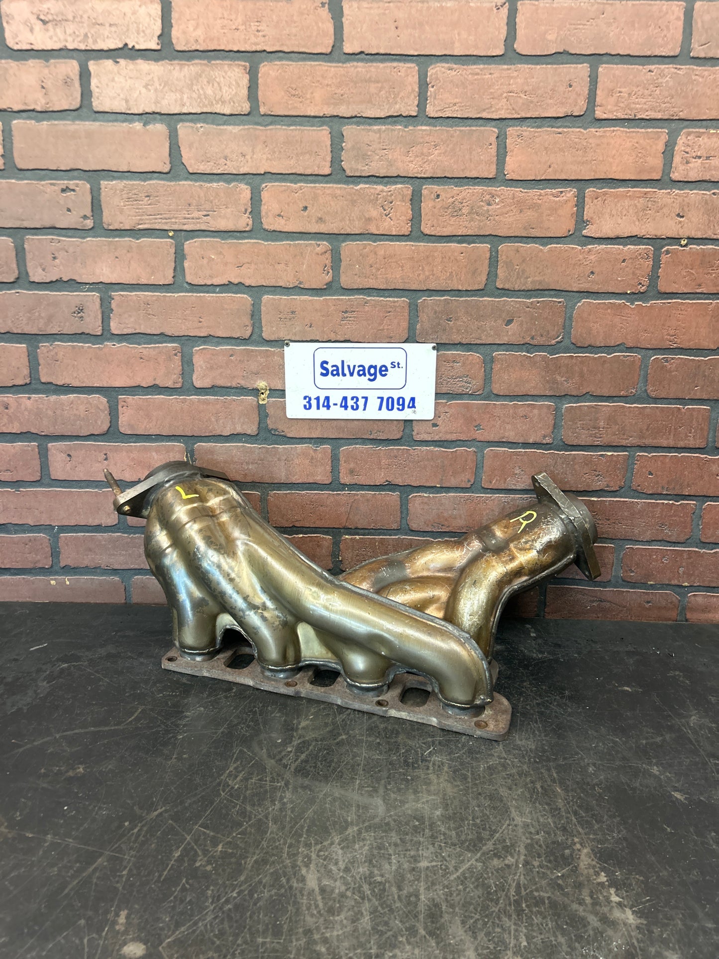 2006-2010 JEEP GRAND CHEROKEE SRT8 6.1L HEMI EXHAUST MANIFOLD HEADER SET OEM