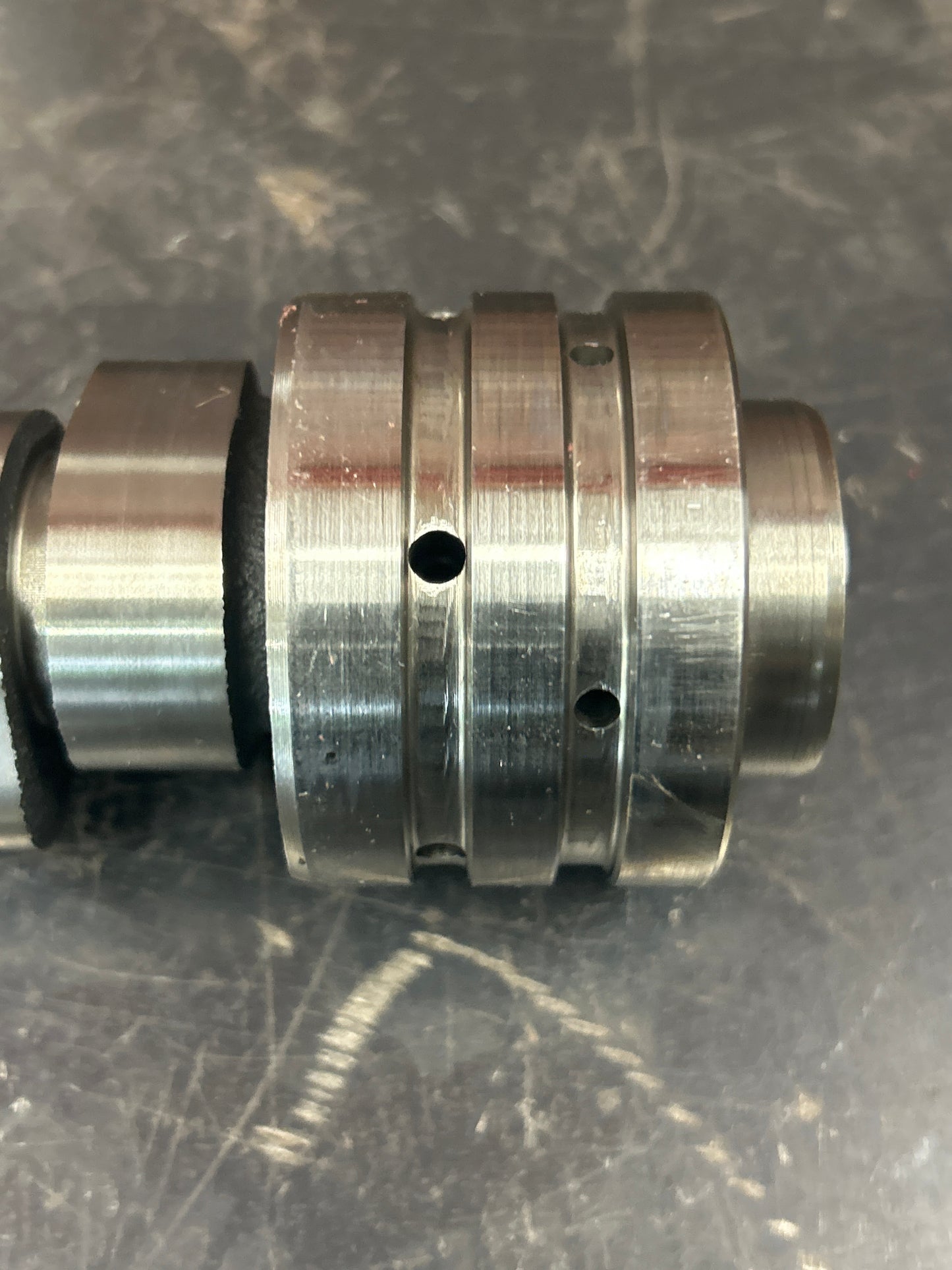 11-26 OEM 6.4L Hemi Non-MDS Manual Camshaft Dodge Challenger Charger 300 SRT8