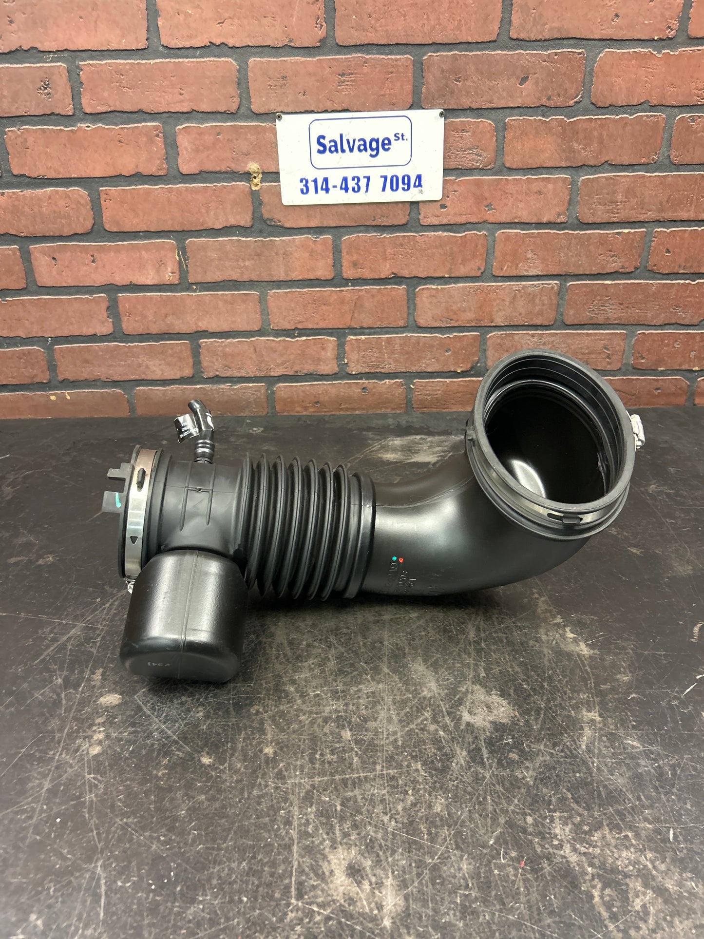 2021-2023 Dodge Ram 1500 TRX Throttle Body Coupler Intake Tube OEM 53011249AD