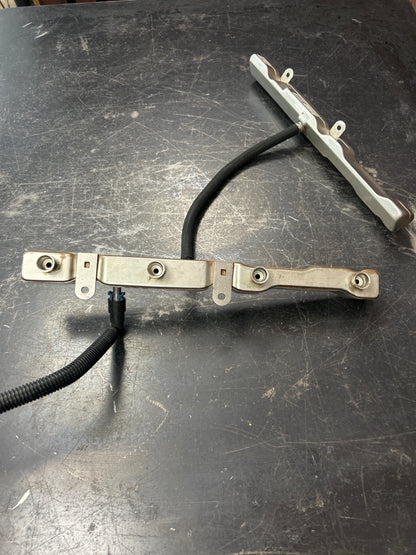 2011-2024 Dodge Jeep Chrysler SRT 6.4L 392 Scat Engine Fuel Rail W/ Injectors