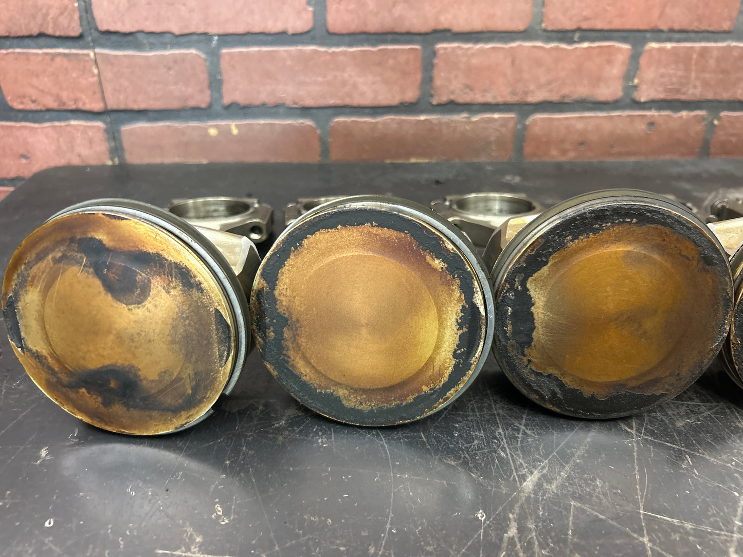2011 - 2023 DODGE CHALLENGER SRT8 6.4L OEM ENGINE PISTONS & PIN CONNECTING RODS