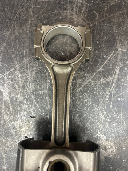 Piston W/ Con. Rod 15-22 Dodge Charger Challenger 6.2 Hellcat Redeye 53010924AA