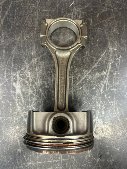 Dodge Charger Challenger 6.2 Hellcat Redeye Authentic OEM Mopar Piston & Rod