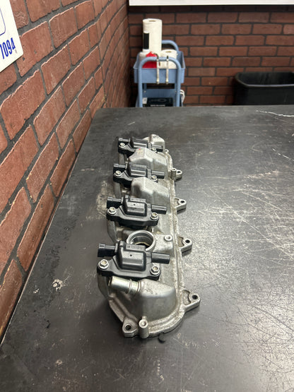 2014-2021 GM 5.3L 6.2L Direct Injection Valve Cover Passenger Side w/ Coils OEM