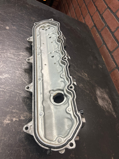 2014-2021 GM 5.3L 6.2L Direct Injection Valve Cover Passenger Side w/ Coils OEM