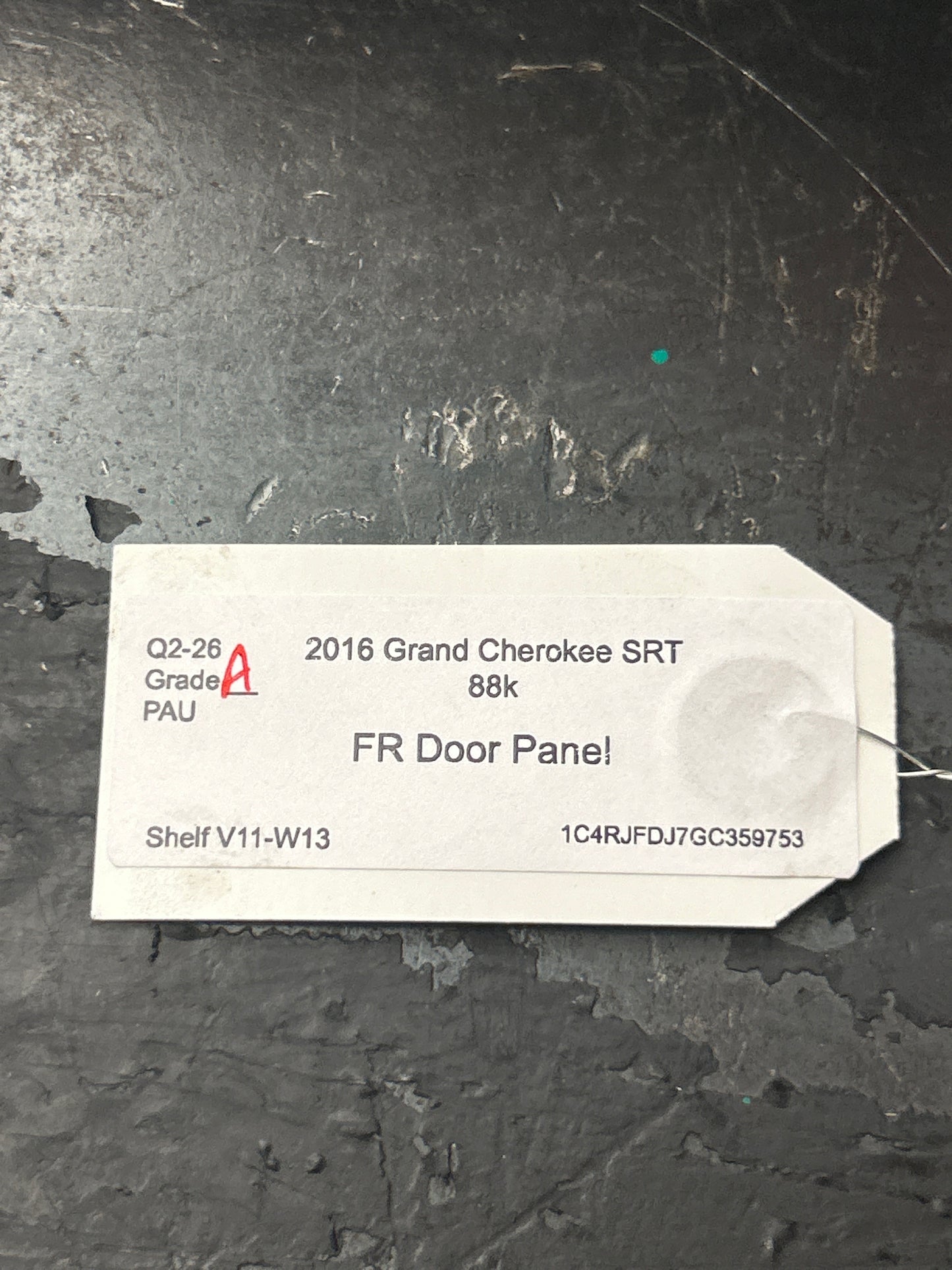 2014 - 2017 Jeep Grand Cherokee SRT Front Passenger Right Side Panel Door