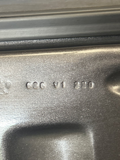 11-22 JEEP GRAND CHEROKEE OEM PASSENGER RIGHT REAR DOOR ASSEMBLY