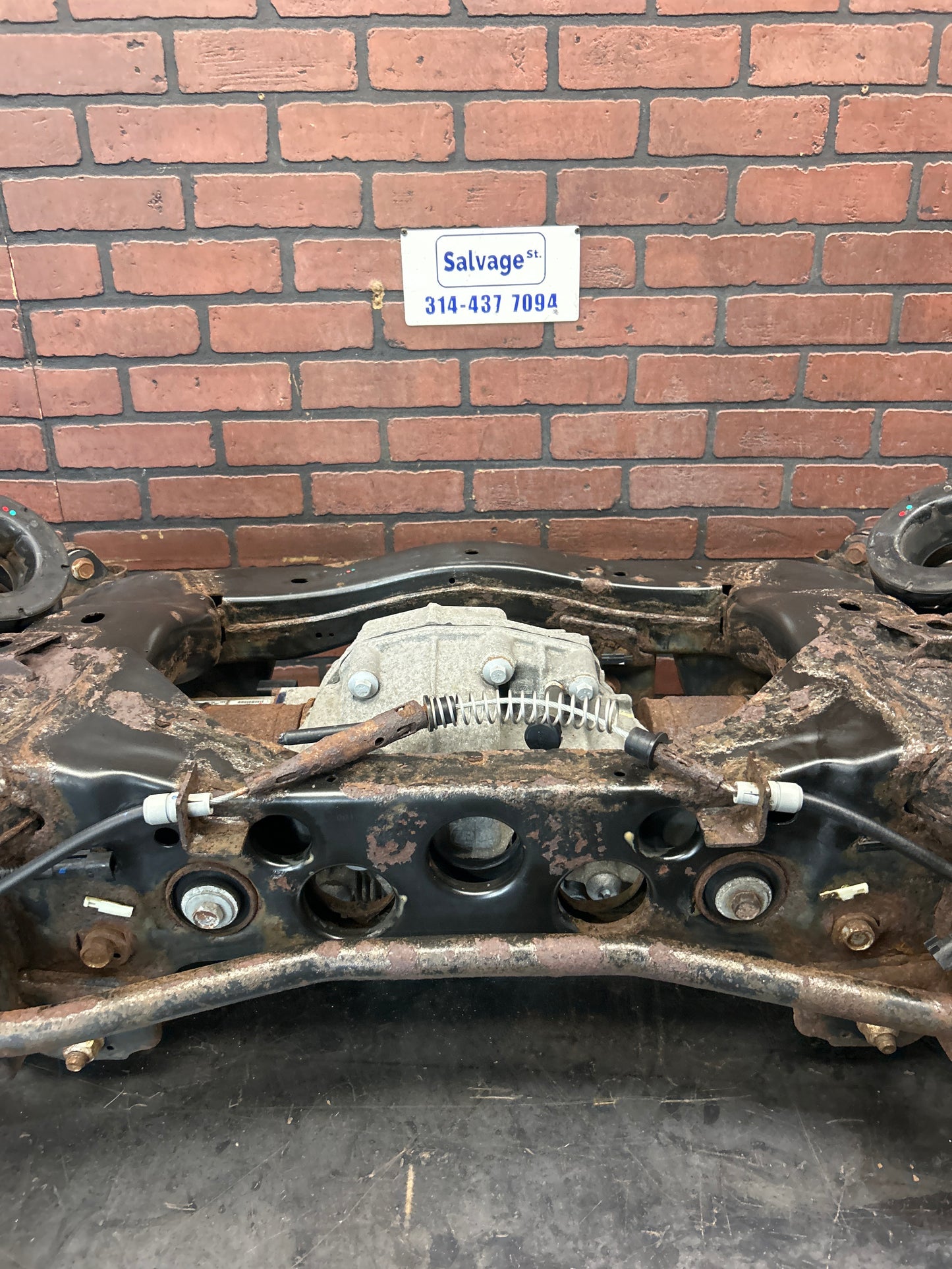 14-24 JEEP GRAND CHEROKEE SRT 6.4L OEM REAR AXLE CARRIER RATIO 3.70 DIFFERENTIAL