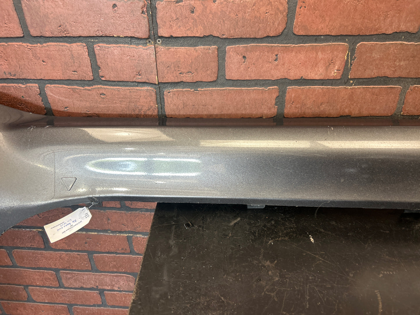 2014-2021 Jeep Grand Cherokee Right Passenger Side Rocker Molding Panel OEM