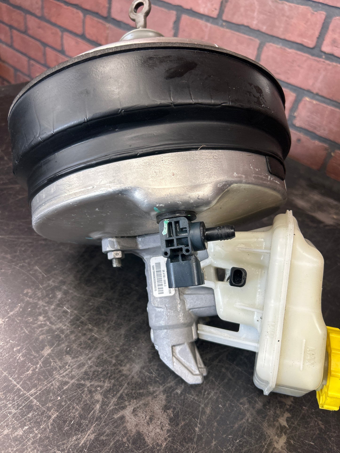 2016-2021 Jeep Grand Cherokee Brake Booster & Master Cylinder & Reservoir OEM