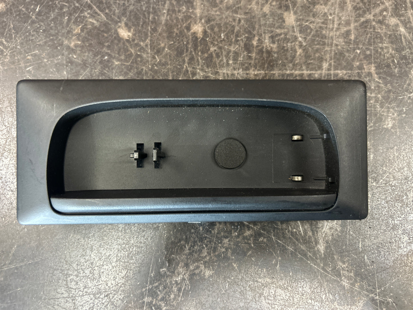 2011-2019 Jeep Grand Cherokee Flashlight And Docking Station Assembly Mopar OEM