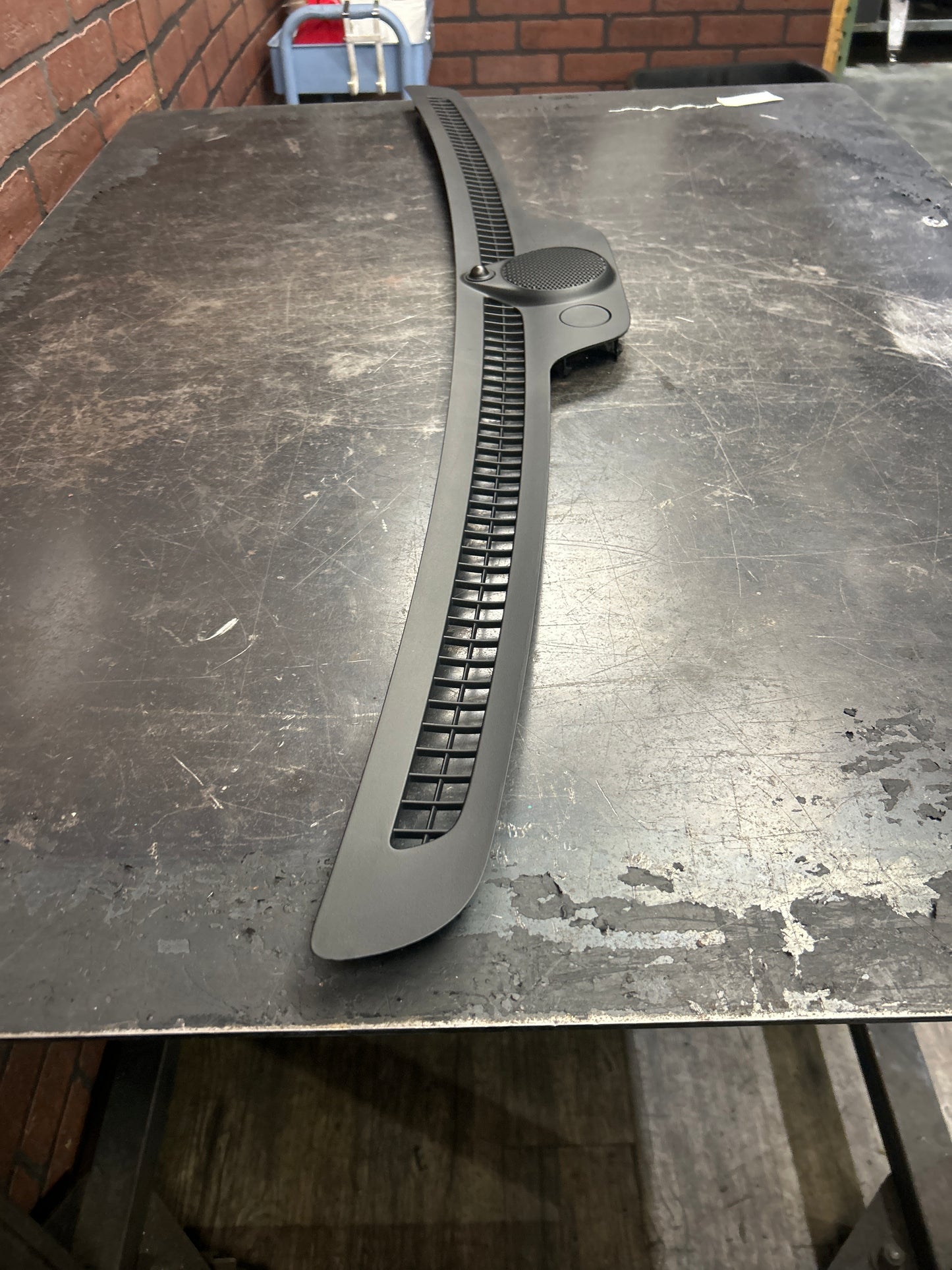 11-21 Jeep Grand Cherokee Black Dash Dashboard Defrost Air Vent Trim Panel OEM