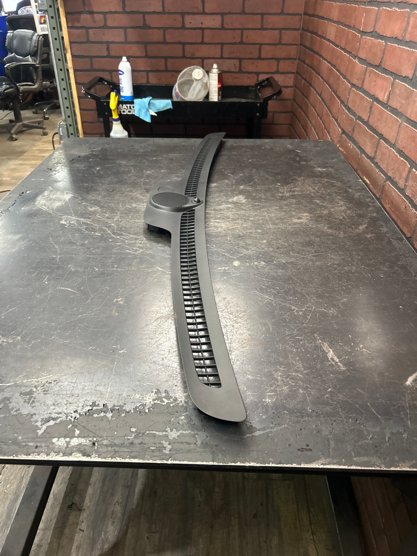 11-21 Jeep Grand Cherokee Black Dash Dashboard Defrost Air Vent Trim Panel OEM
