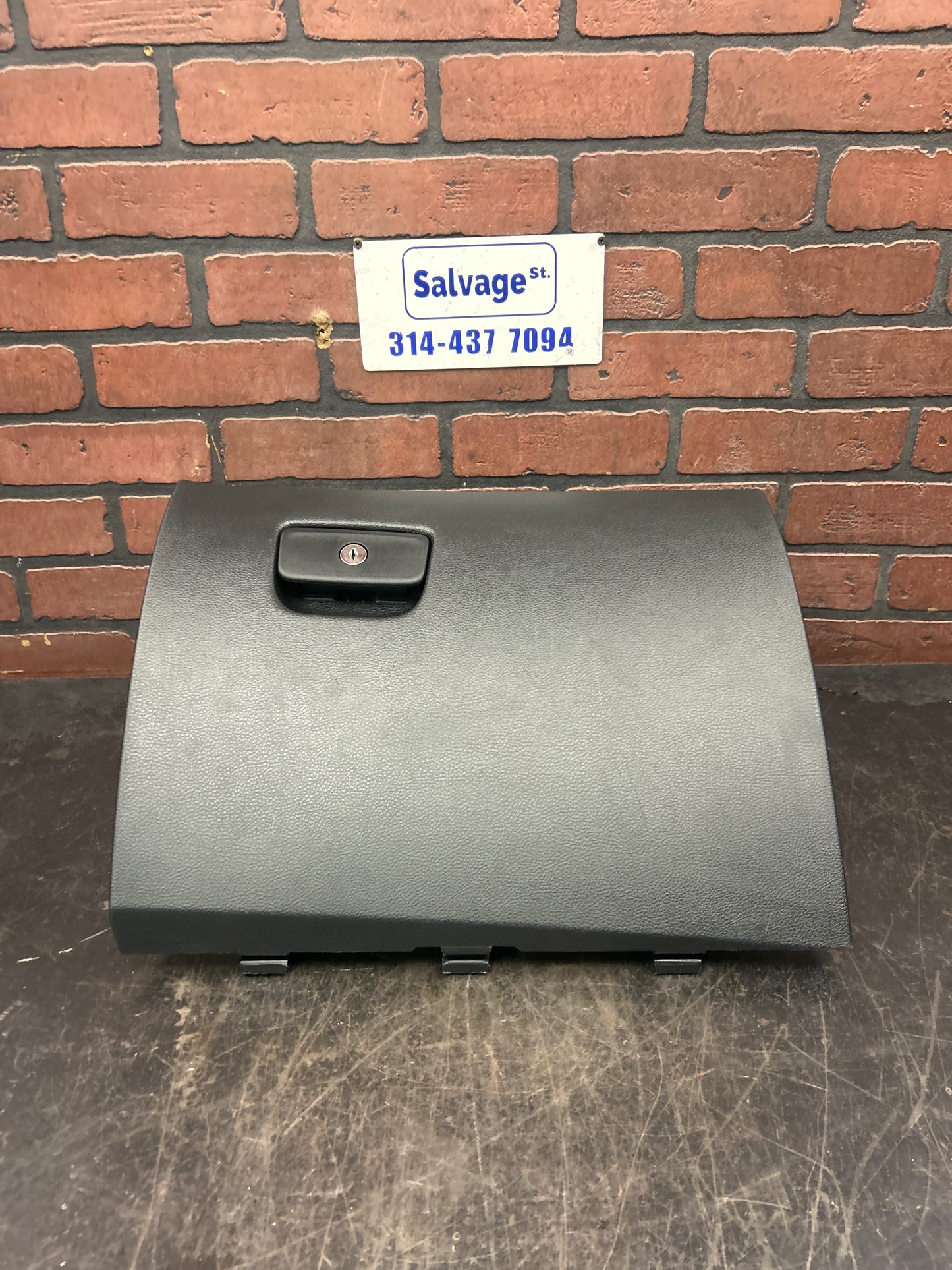 2011-2021 Jeep Grand Cherokee Overland Glove Box Storage Compartment 01450113BL