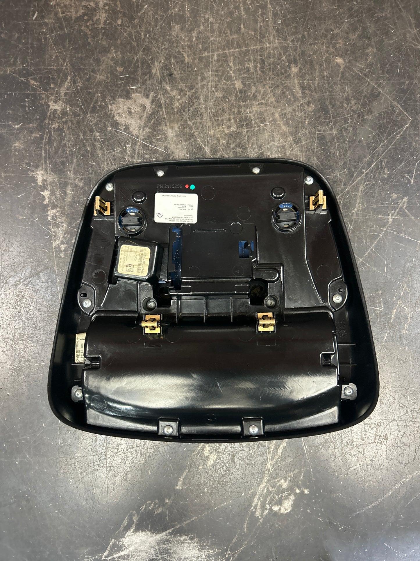 2014 - 2022 Jeep Grand Cherokee Overhead Console Dome Map Light OEM 2115256