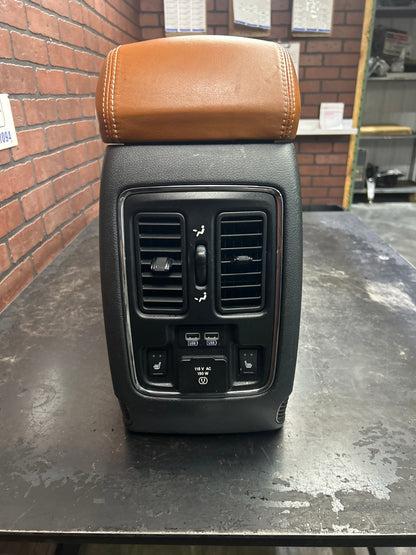 2014-2017 Jeep Grand Cherokee Center Floor Console Assembly Brown Leather OEM