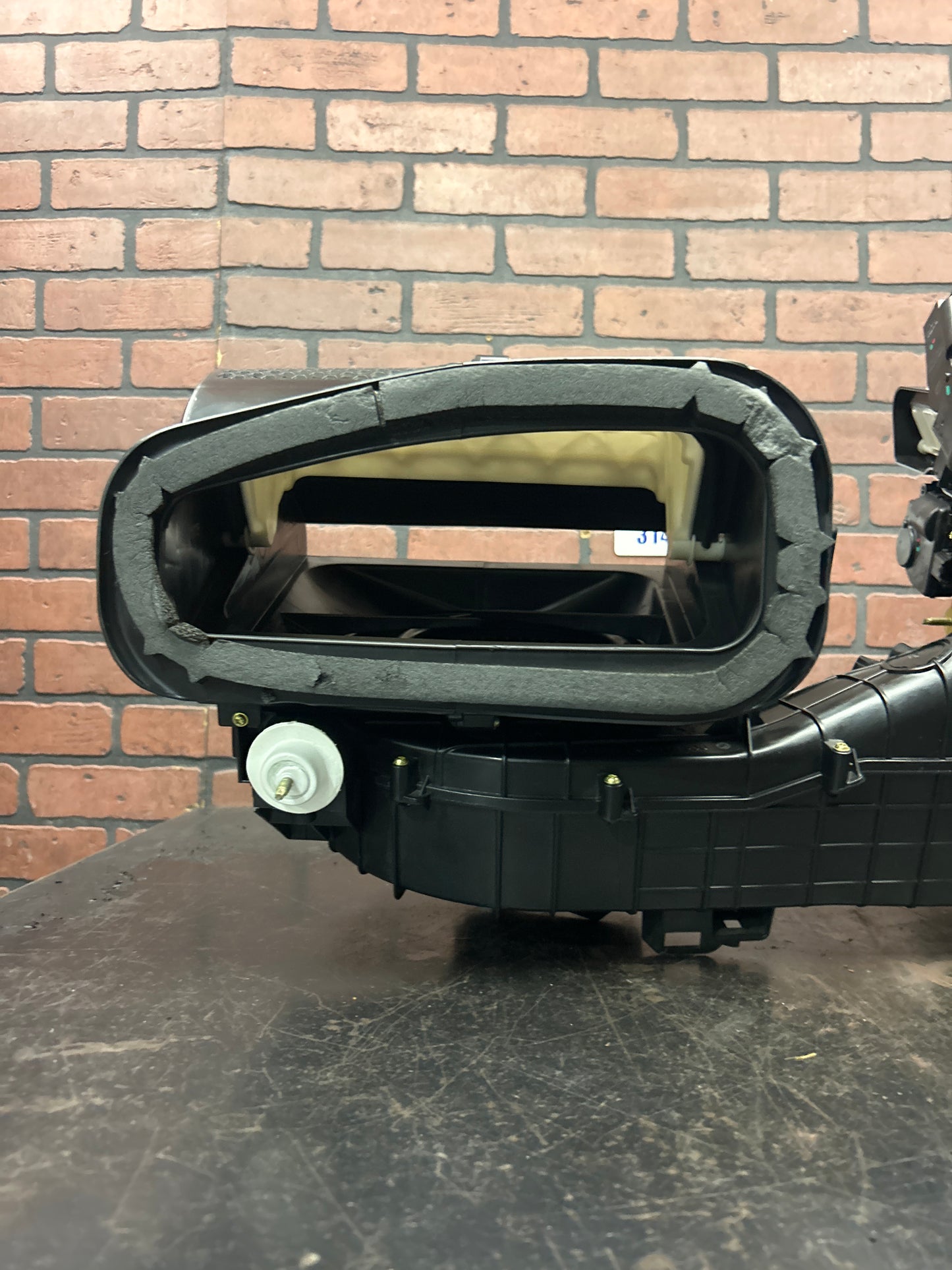 14-21 Jeep Grand Cherokee HVAC AC Climate Heater Blower Motor Housing Box OEM