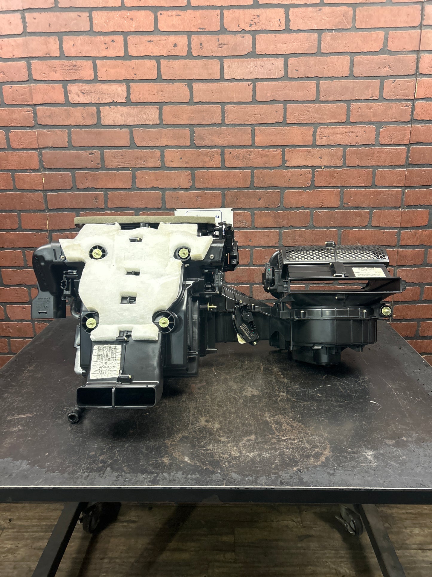 14-21 Jeep Grand Cherokee HVAC AC Climate Heater Blower Motor Housing Box OEM