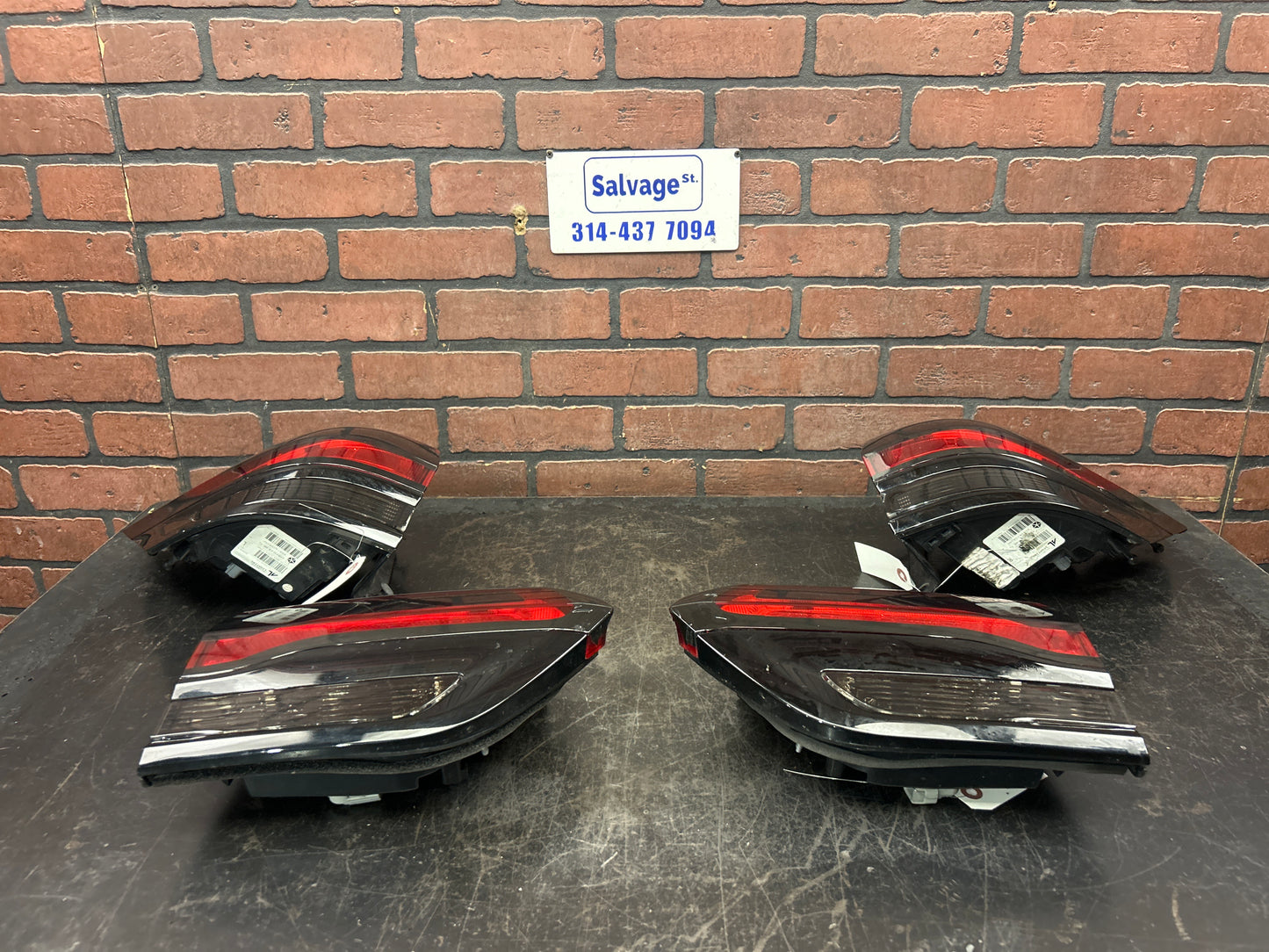 2014-2021 Jeep Grand Cherokee OEM Right Left Rear Taillight Lamp Set of 4