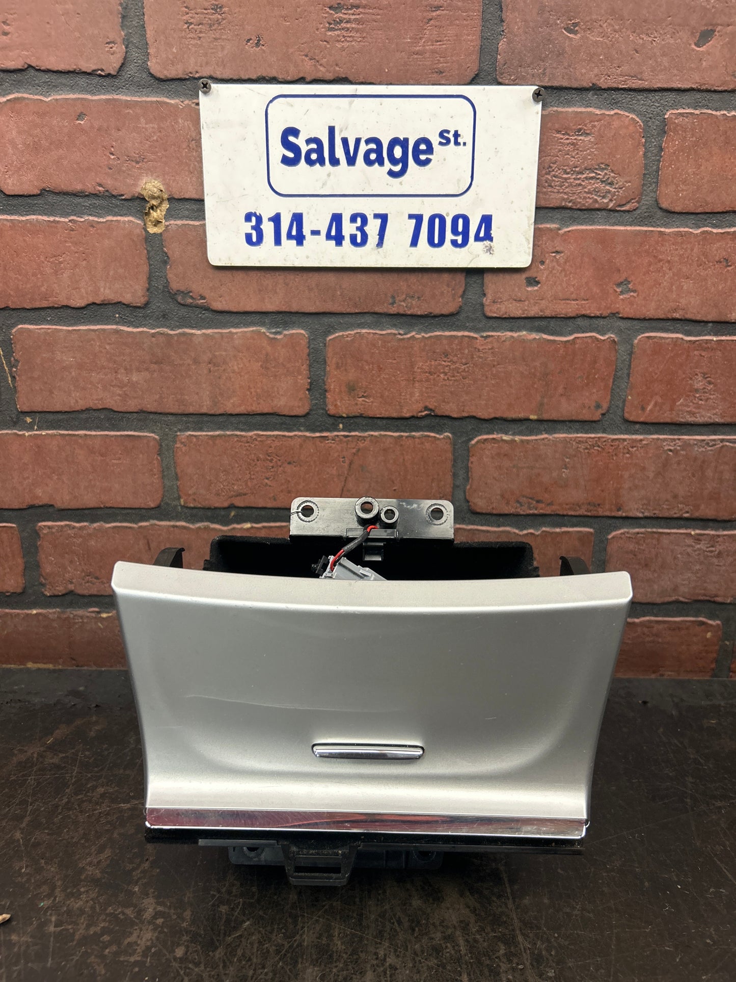 2014-2022 Grand Cherokee Silver Front Center Console Storage Tray Box Bin OEM