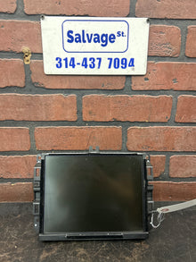 2016 GRAND CHEROKEE SRT 8.4" NAV CAPABLE BT UCONNECT RADIO SATT RECEIVER DISPLAY