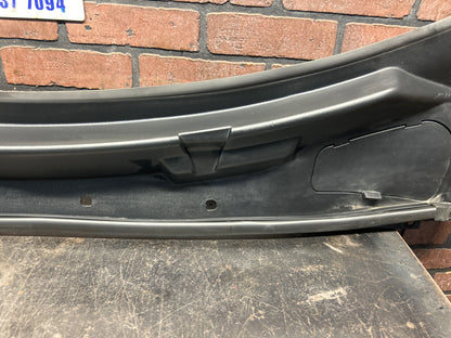 08-23 Dodge Challenger Hellcat Front Windshield Defroster Cowl Panel 05028757AG