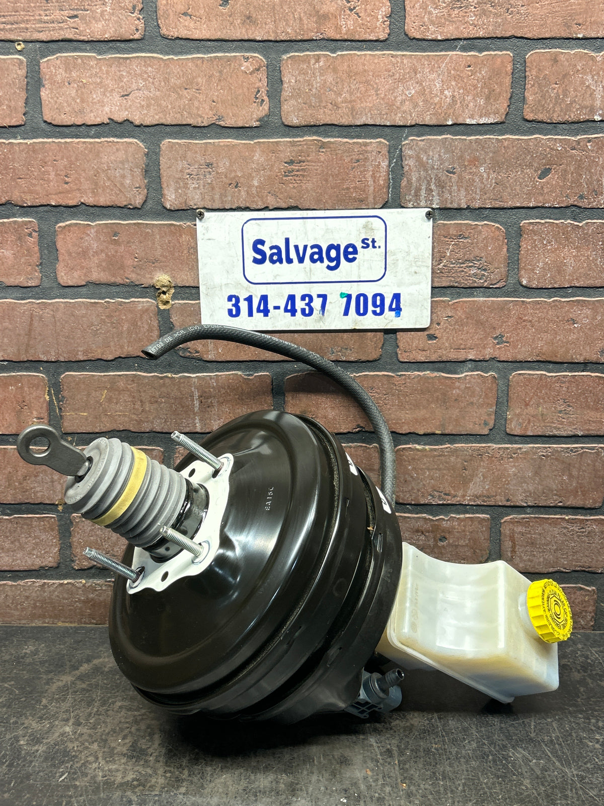 2016-2020 Dodge Challenger Charger Brake Booster Master Cylinder P04581644AI