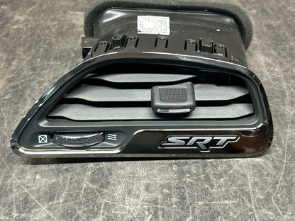 15-23 Challenger SRT Hellcat Front Right Dash AC Heat Hvac Air Vent 5LE78SZ6AD