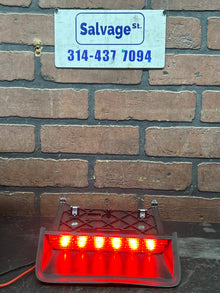 08 -23 DODGE CHALLENGER REAR 3RD BRAKE LED LIGHT LAMP HIGH MOUNT 05028782AD OEM