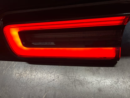 15-23 Dodge Challenger HELLCAT Rear Center Tail Light Backup Lamp 68419751AF OEM