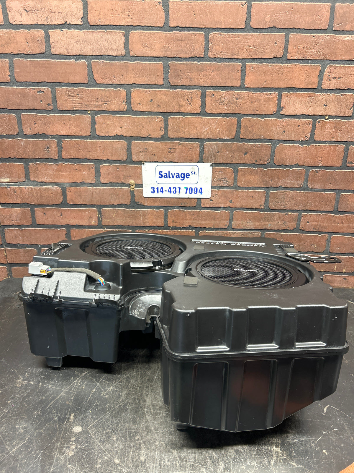 2012-2023 Dodge Challenger Hellcat Subwoofer Speaker Harman/Kardon OE 5091044AF