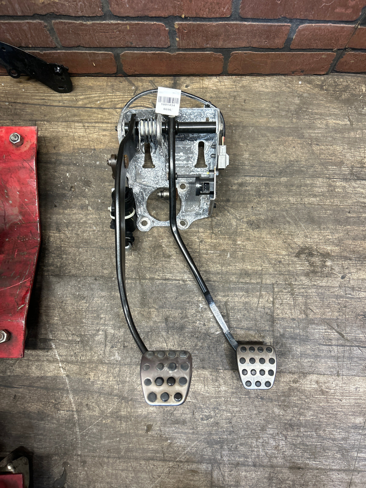 Challenger SRT Hellcat 6.2L Tremec TR6060 6 Speed Manual Transmission Swap Kit