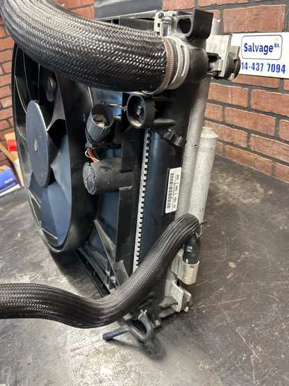 15-23 Dodge Challenger Hellcat Cooling Module 5181890AD Radiator Condensor Fan