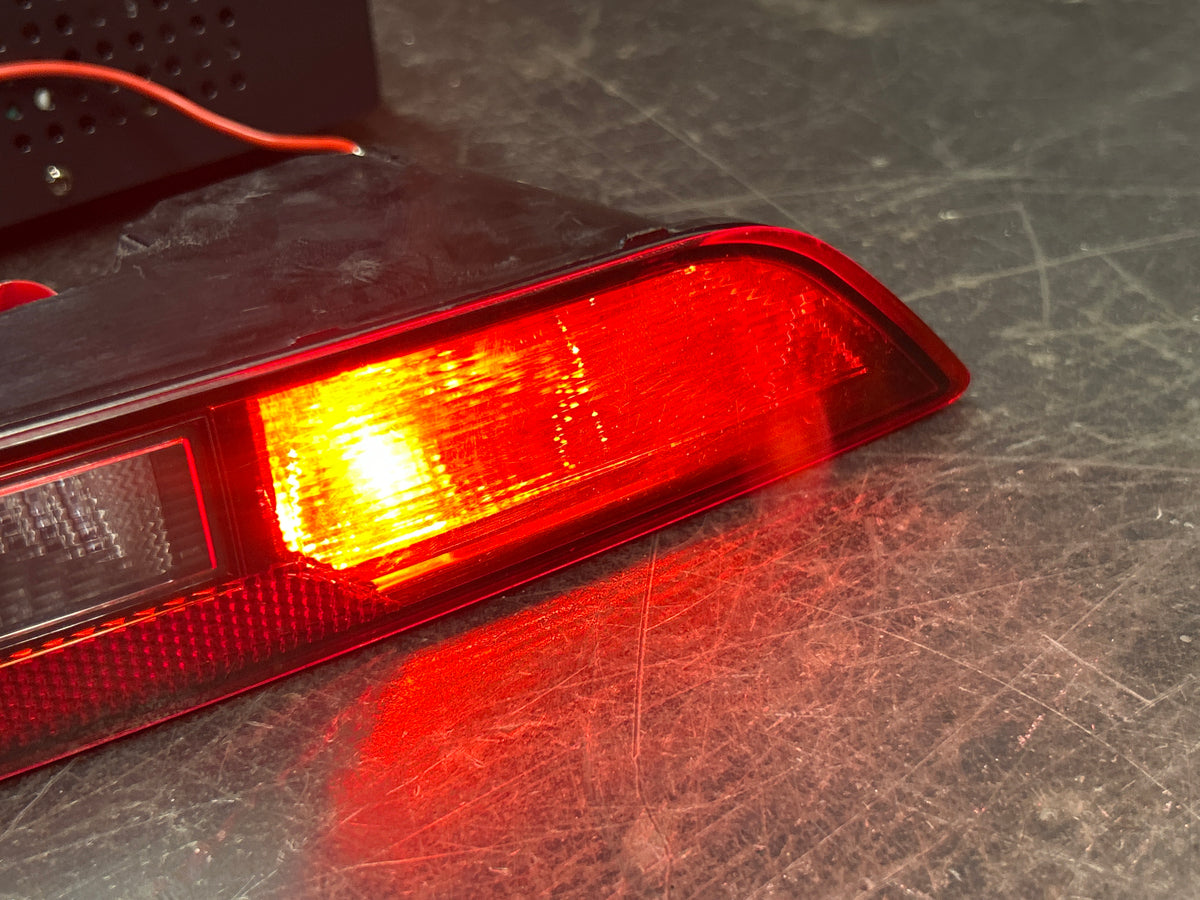 2018-2020 Audi Q5  Lower Tail Brake Lamp Right Side Bumper Light OEM 80A945070A