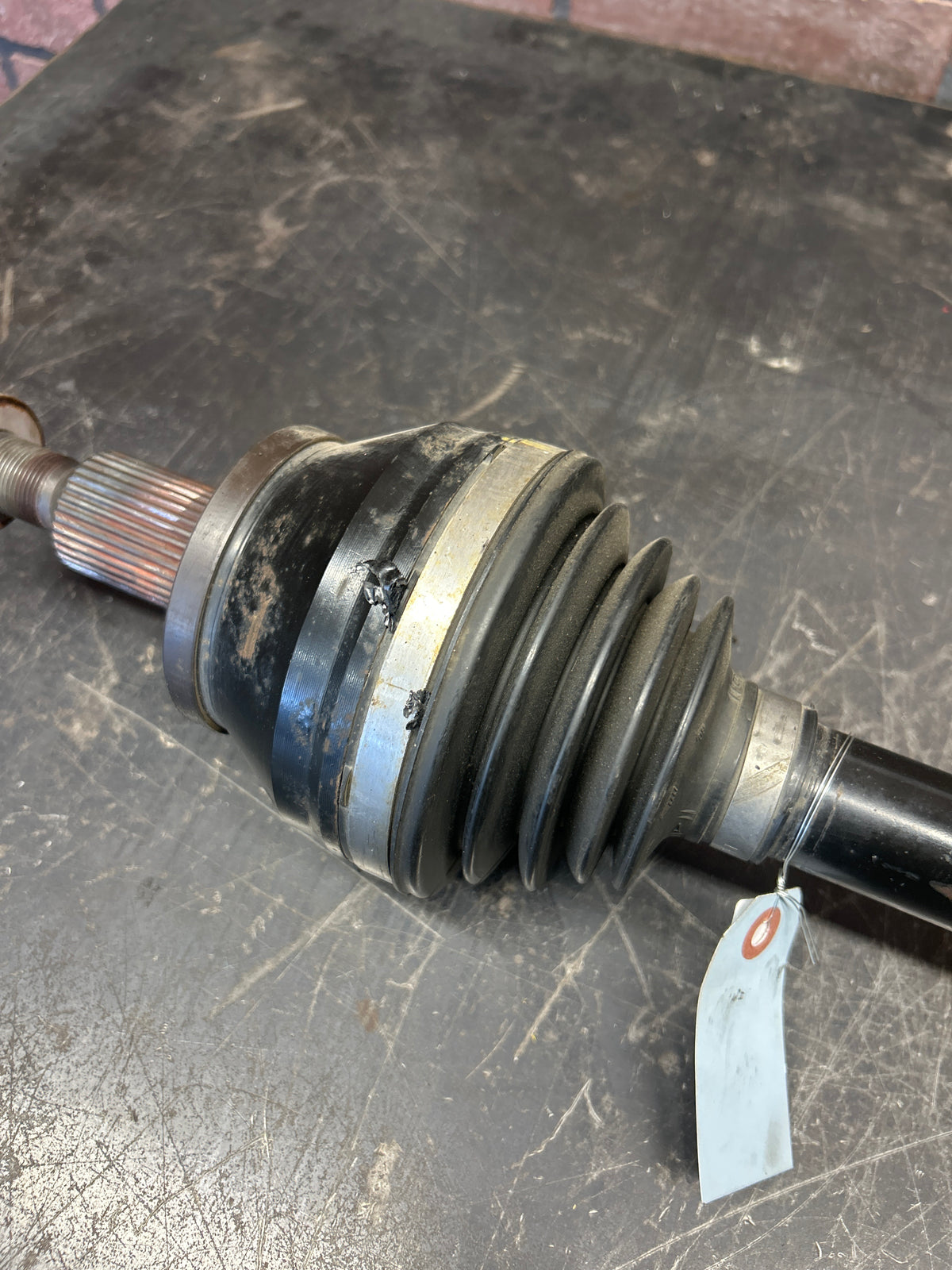 15-23 OEM Challenger/Charger/300 Passenger Right Side Axle Half Shaft 53010748AA