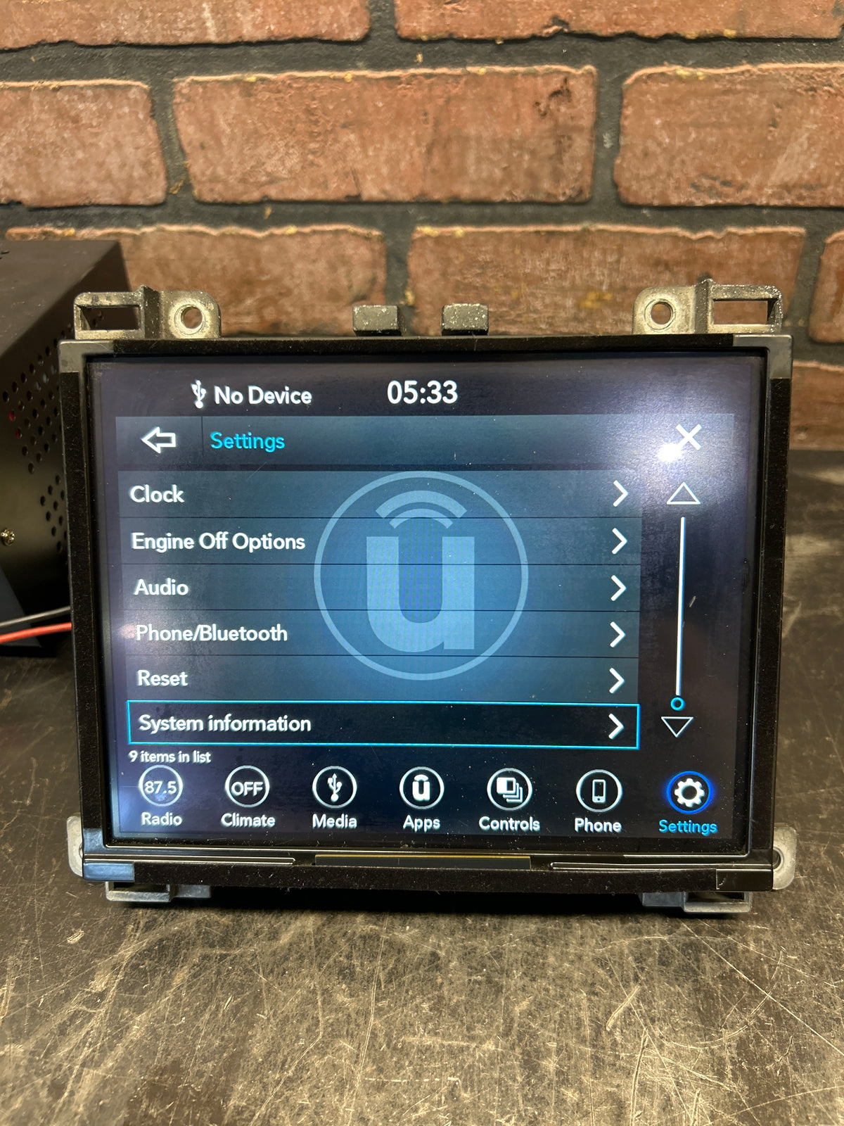 2015-2023 DODGE CHARGER HELLCAT SRT OEM 8.4" UCONNECT RADIO W/CARPLAY 68472632AF