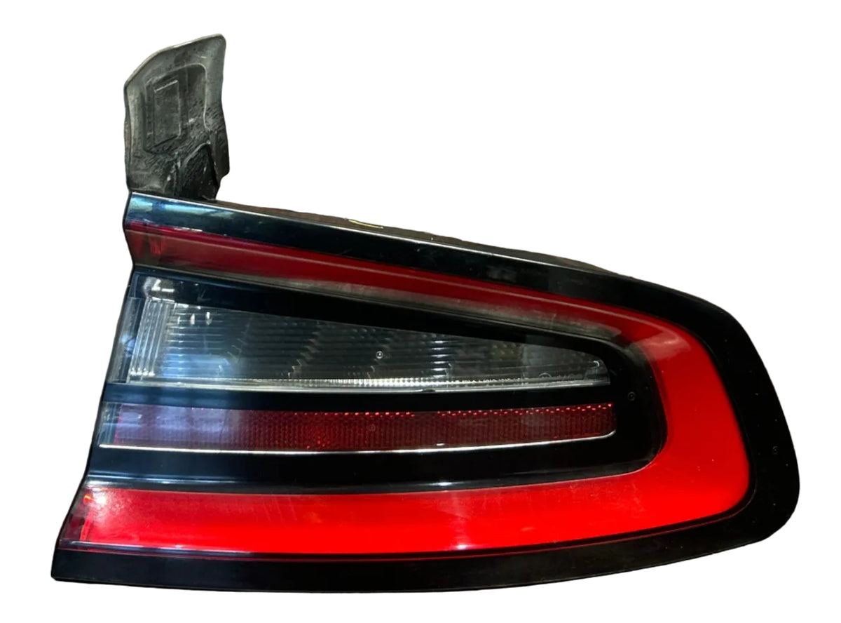 15-23 Dodge Charger Hellcat LED Outer Tail Light Passenger Right Side 68213144AC